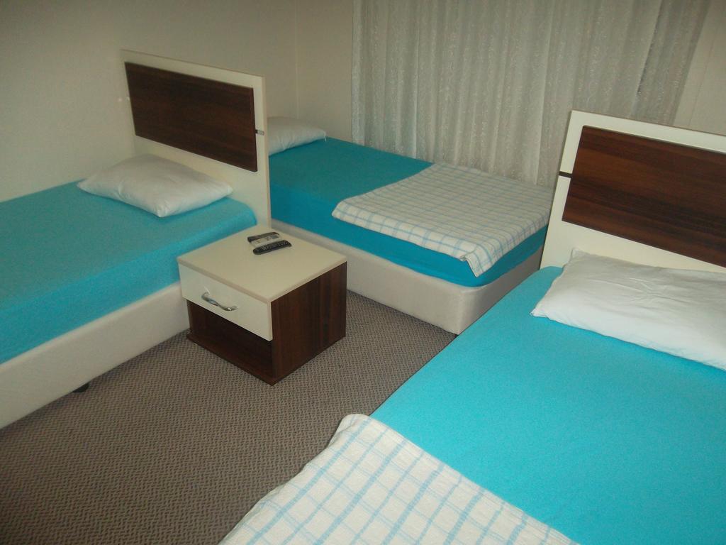 Konak Hotel Mut Ngoại thất bức ảnh