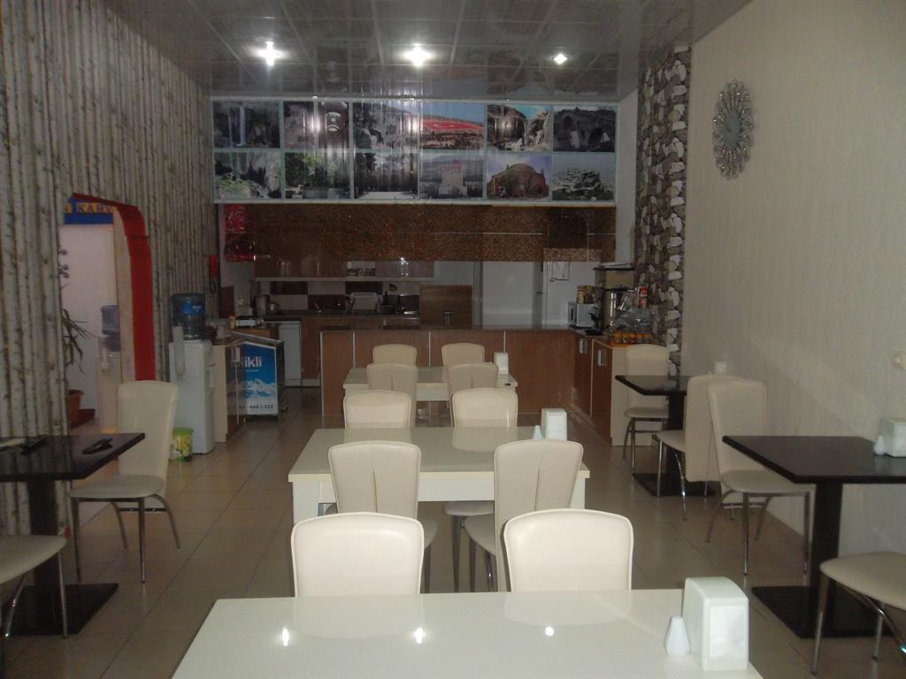 Konak Hotel Mut Ngoại thất bức ảnh
