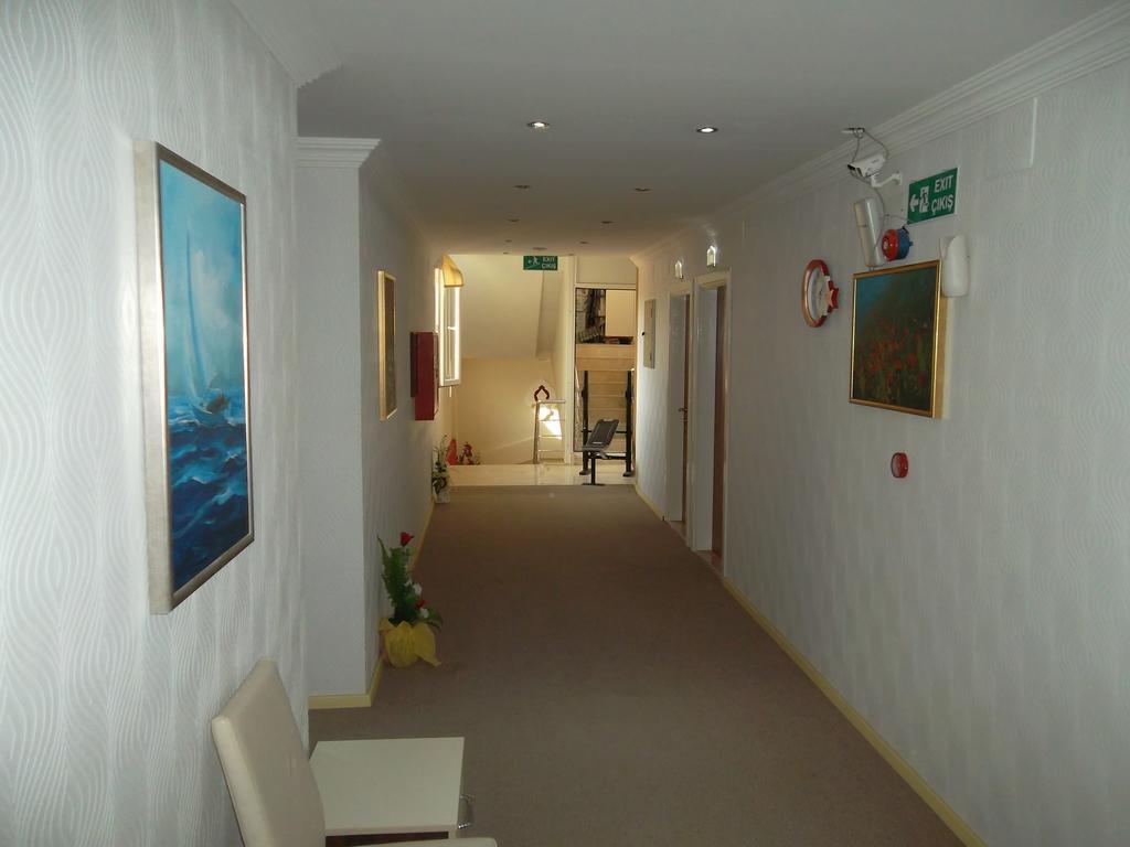 Konak Hotel Mut Ngoại thất bức ảnh